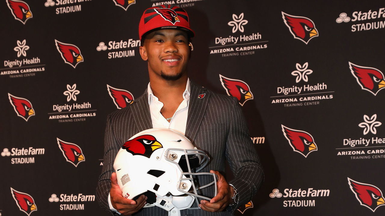 TEMPE, ARIZONA - APRIL 26: Quarterback Kyler Murray of the Arizona Cardinals poses during a press conference at the Dignity Health Arizona Cardinals Training Center on April 26, 2019 in Tempe, Arizona. Murray was the first pick overall by the Arizona Cardinals in the 2019 NFL Draft.