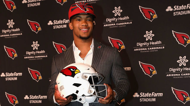 TEMPE, ARIZONA - APRIL 26: Quarterback Kyler Murray of the Arizona Cardinals poses during a press conference at the Dignity Health Arizona Cardinals Training Center on April 26, 2019 in Tempe, Arizona. Murray was the first pick overall by the Arizona Cardinals in the 2019 NFL Draft.