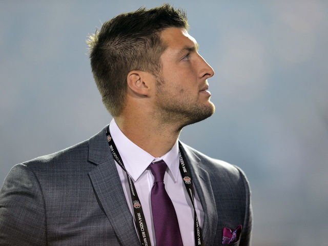 Sheffield believes Tebow can play in bigs: He's a 'natural'