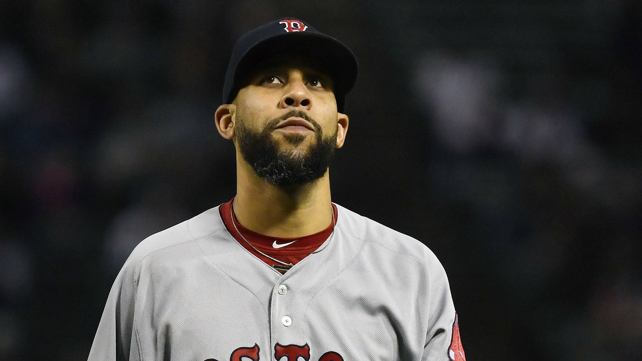 CHICAGO, IL - MAY 02: Boston Red Sox starting pitcher David Price (10) looks on after the inning against the Chicago White Sox t on May 2, 2019 at Guaranteed Rate Field in Chicago, Illinois.