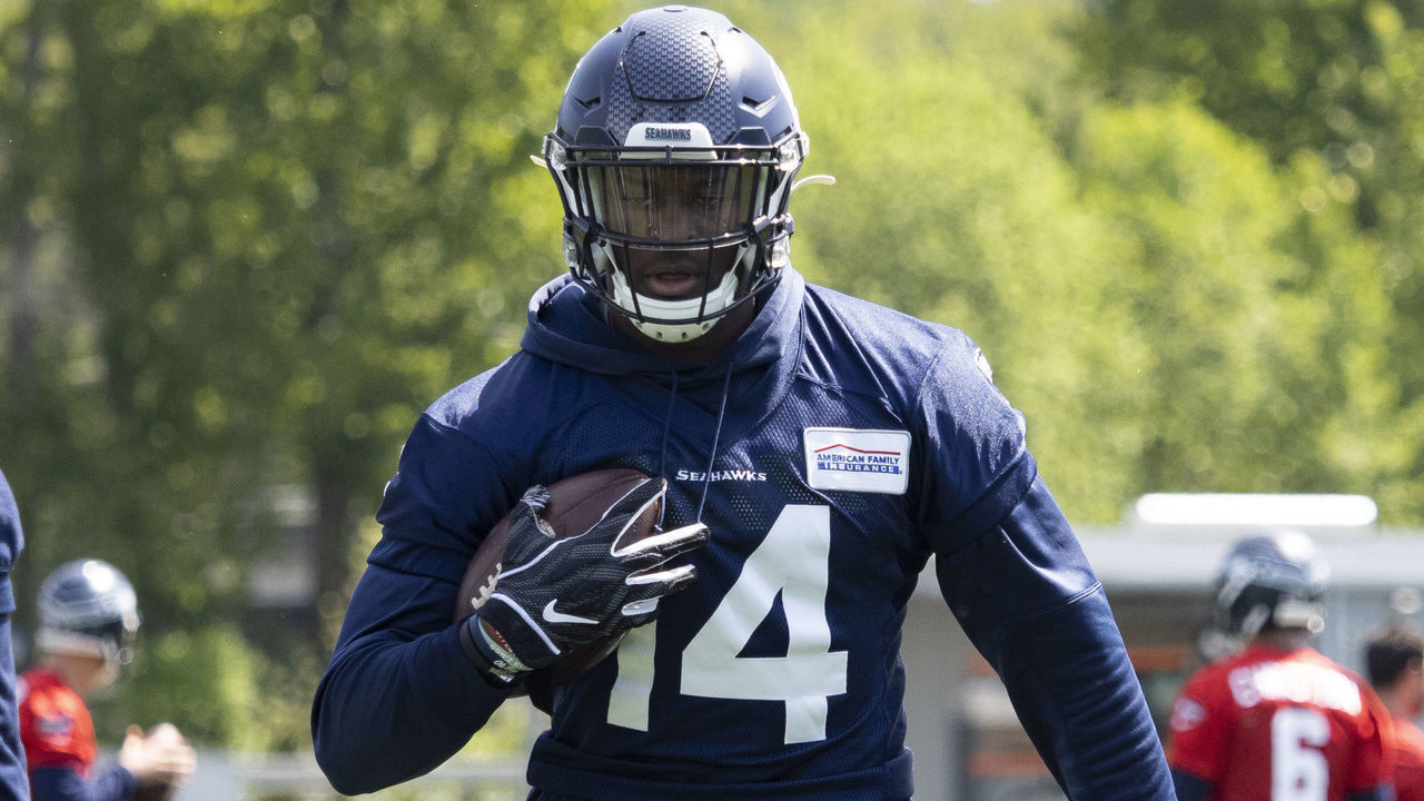RENTON, WA - MAY 04: Seattle Seahawks wide receiver DK Metcalf (14) completes a pass during the Seahawks Rookie Mini-Camp on May 04, 2019, at Virginia Mason Athletic Center in Renton, WA.