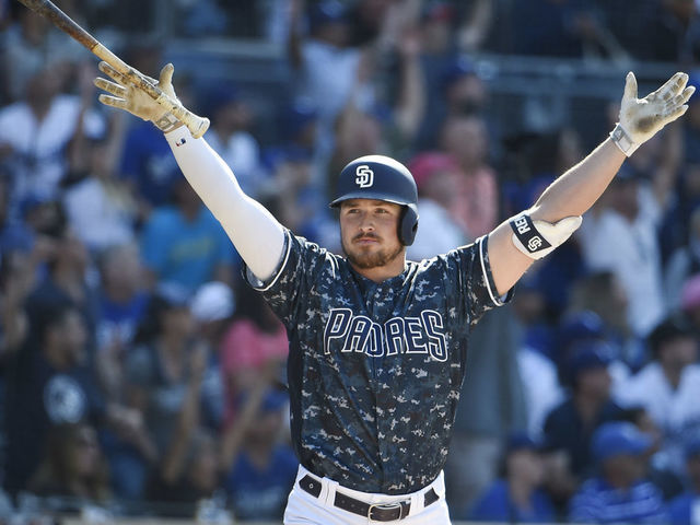 Hunter Renfroe, Franmil Reyes Create a Crowd for the Padres in