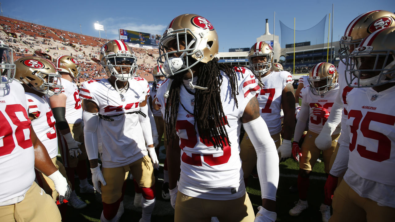 LOS ANGELES, CA - DECEMBER 30: Richard Sherman #25 of the San Francisco 49ers fires up the team on the field prior to the game against the Los Angeles Rams at the LA Memorial Coliseum on December 30, 2018 in Los Angeles, California. The Rams defeated the 49ers 48-32.