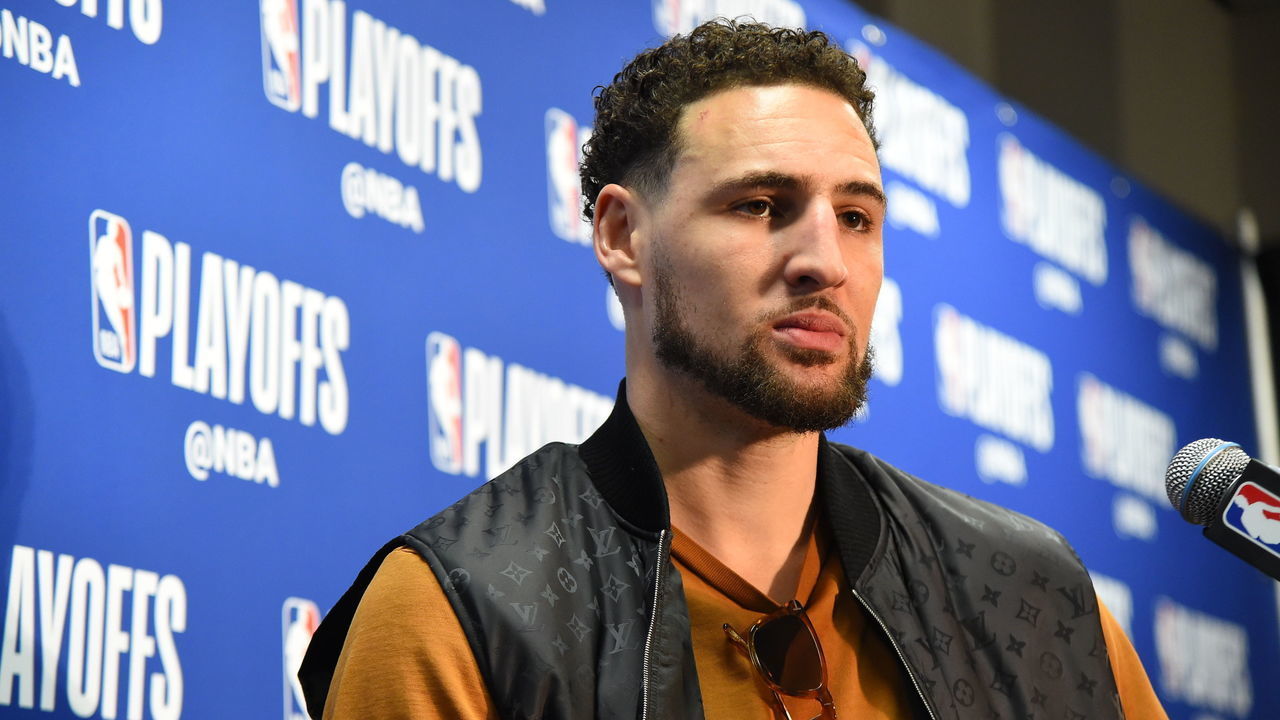 LOS ANGELES, CA - APRIL 21: Klay Thompson #11 of the Golden State Warriors talks at the press conference after Game Four of Round One of the 2019 NBA Playoffs against the against the LA Clippers on April 21, 2019 at STAPLES Center in Los Angeles, California. NOTE TO USER: User expressly acknowledges and agrees that, by downloading and/or using this Photograph, user is consenting to the terms and conditions of the Getty Images License Agreement. Mandatory Copyright Notice: Copyright 2019 NBAE
