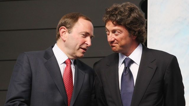 MONTREAL, QC - JUNE 26: (L-R) Gary Bettman of the NHL and Daryl Katz of the Edmonton Oilers photographed during the first round of the 2009 NHL Entry Draft at the Bell Centre on June 26, 2009 in Montreal, Quebec, Canada.