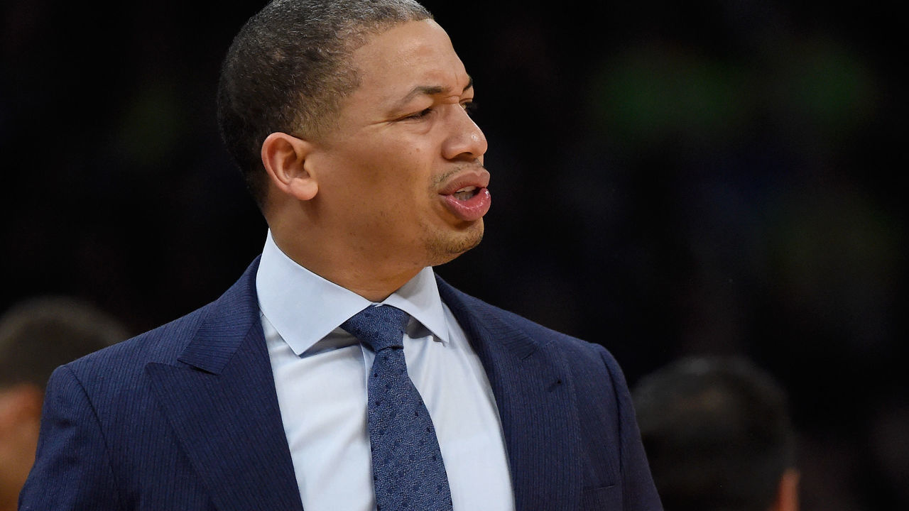 MINNEAPOLIS, MN - OCTOBER 19: Head coach Tyronn Lue of the Cleveland Cavaliers reacts to a technical foul call during the first quarter of the game against the Minnesota Timberwolves on October 19, 2018 at the Target Center in Minneapolis, Minnesota.