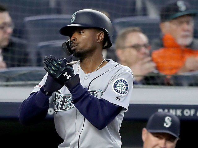 NEW YORK, NEW YORK - MAY 06: Dee Gordon #9 of the Seattle Mariners celebrates his solo home run in the fifth inning against the New York Yankees at Yankee Stadium on May 06, 2019 in the Bronx borough of New York City.