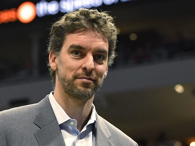 MILWAUKEE, WISCONSIN - APRIL 06: Pau Gasol #17 of the Milwaukee Bucks looks on in the second half against the Brooklyn Nets at Fiserv Forum on April 06, 2019 in Milwaukee, Wisconsin.