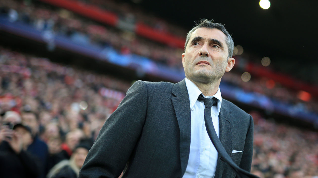 LIVERPOOL, ENGLAND - MAY 07: Barcelona coach Ernesto Valverde looks on during the UEFA Champions League Semi Final second leg match between Liverpool and FC Barcelona at Anfield on May 7, 2019 in Liverpool, England.