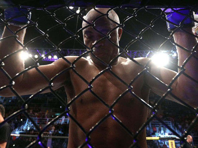 RIO DE JANEIRO, BRAZIL - MAY 11: Anderson Silva of Brazil prepares to fight Jared Cannonier in their middleweight bout during the UFC 237 event at Jeunesse Arena on May 11, 2019 in Rio De Janeiro, Brazil.