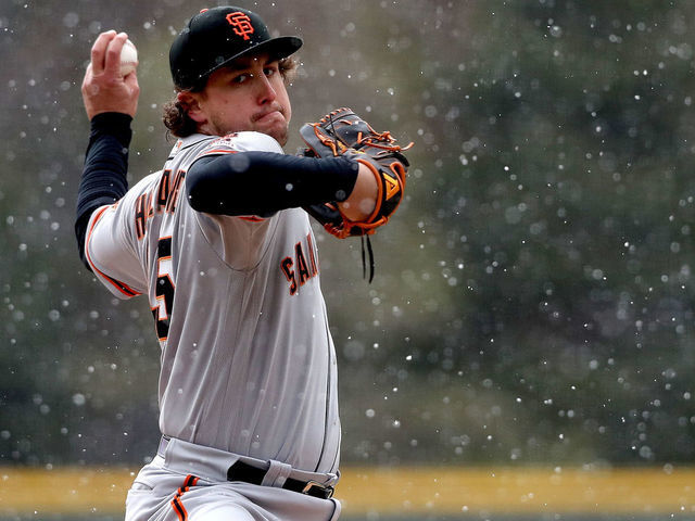 DENVER, COLORADO - MAY 09: Starting pitcher Derek Holland #45 of the San Francisco Giants throws at in the first inning against the Colorado Rockies at Coors Field on May 08, 2019 in Denver, Colorado.