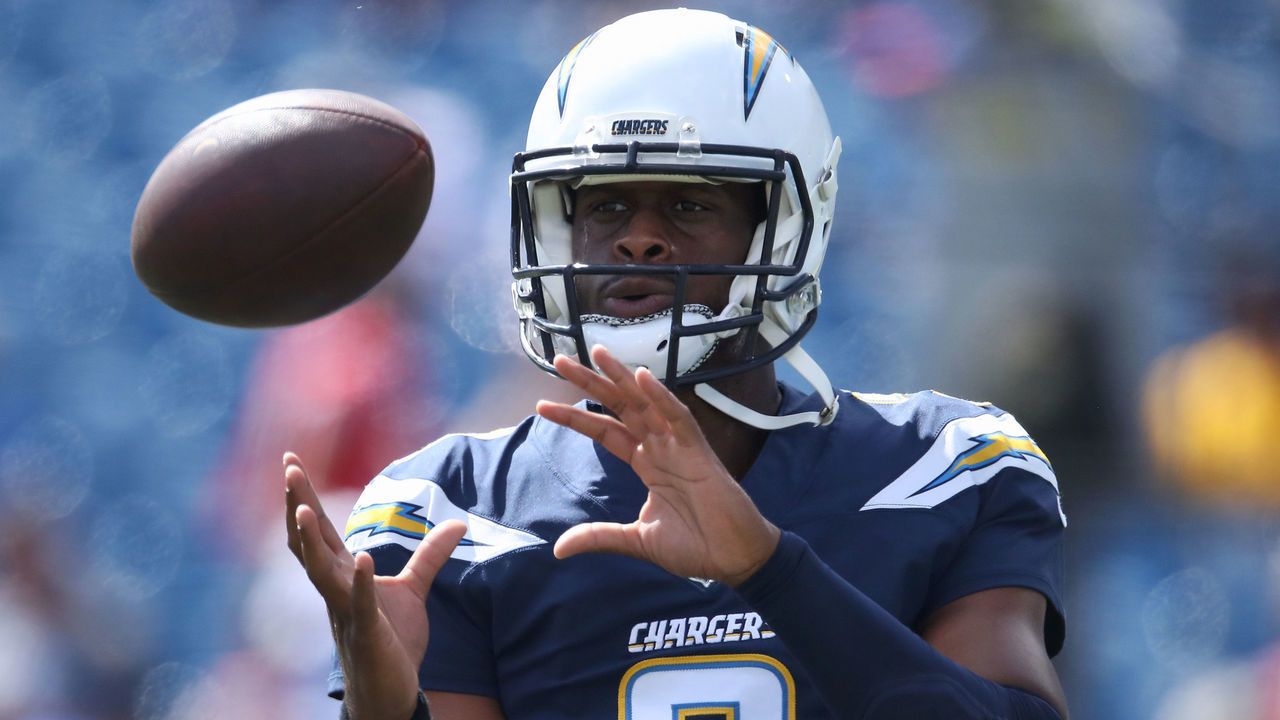 BUFFALO, NY - SEPTEMBER 16: Geno Smith #3 of the Los Angeles Chargers warms up before the start of NFL game action against the Buffalo Bills at New Era Field on September 16, 2018 in Buffalo, New York.