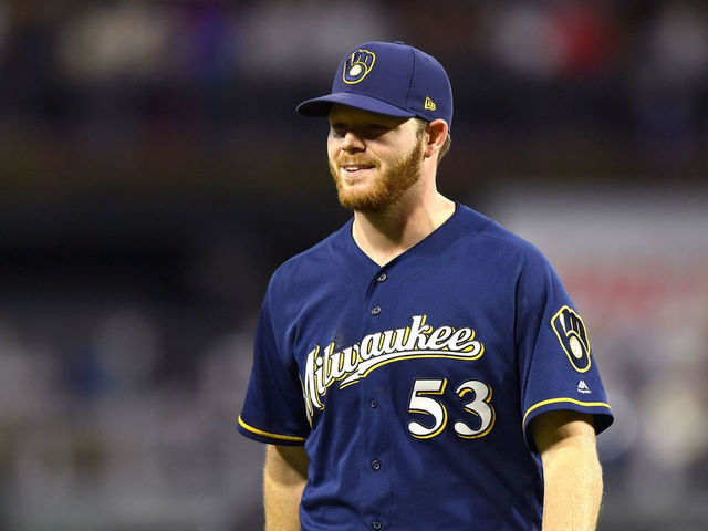 Mike Moustakas goes deep twice, Milwaukee Brewers top Pittsburgh