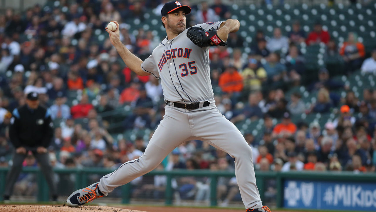 DETROIT, MICHIGAN - MAY 15: Justin Verlander #35 of the Houston Astros throws a first inning pitch while playing the Detroit Tigers at Comerica Park on May 15, 2019 in Detroit, Michigan.