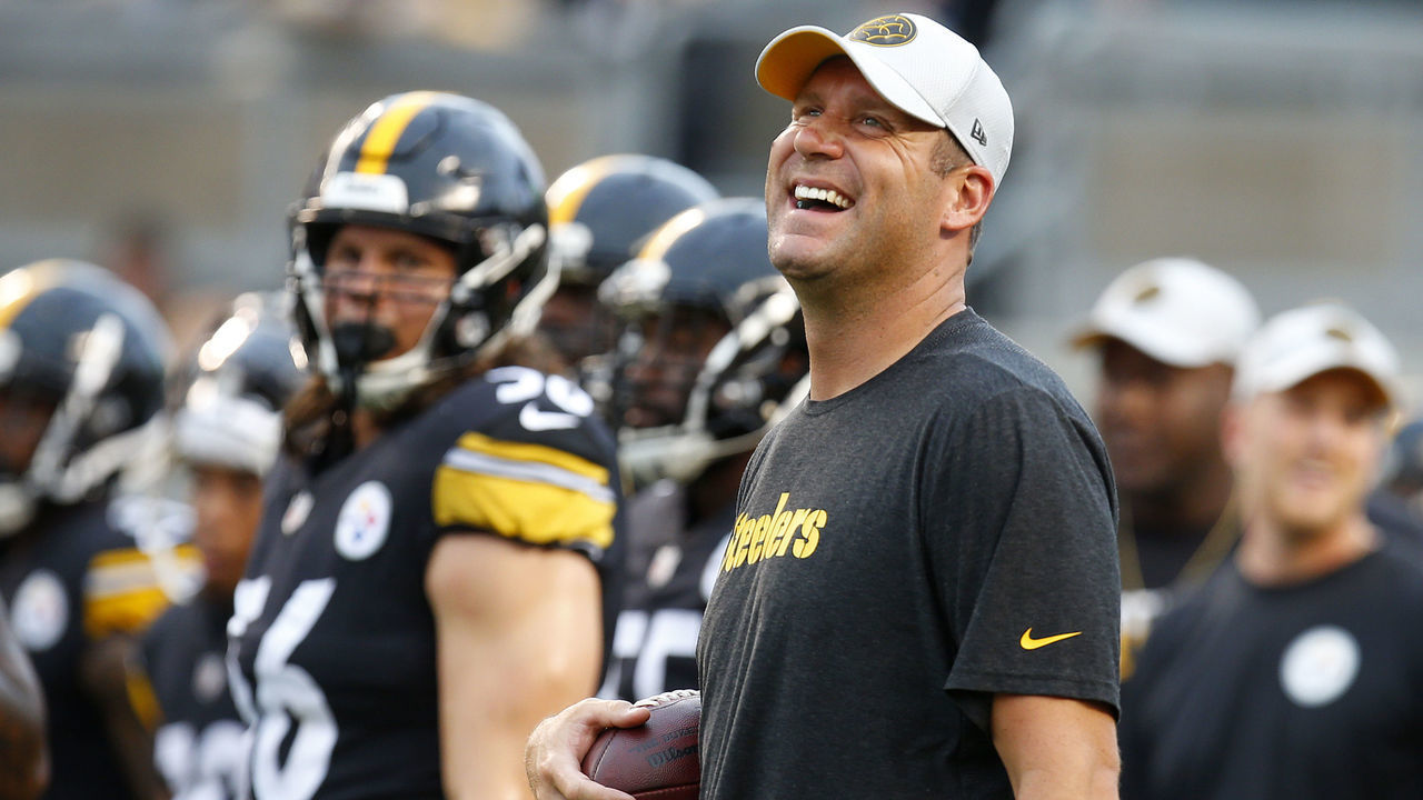 PITTSBURGH, PA - AUGUST 30: Ben Roethlisberger #7 of the Pittsburgh Steelers laughs during warm ups before a preseason game against the Carolina Panthers on August 30, 2018 at Heinz Field in Pittsburgh, Pennsylvania.