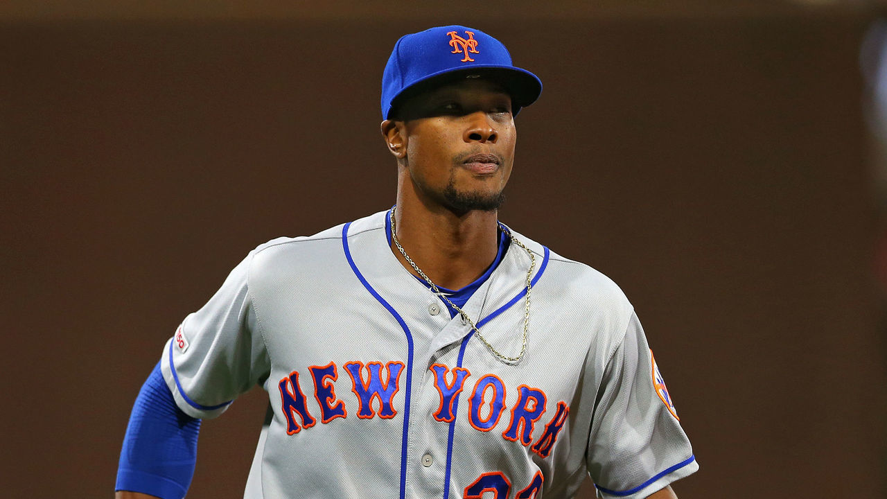 PHILADELPHIA, PA - APRIL 16: Keon Broxton #23 of the New York Mets in action against the Philadelphia Phillies during a game at Citizens Bank Park on April 16, 2019 in Philadelphia, Pennsylvania.