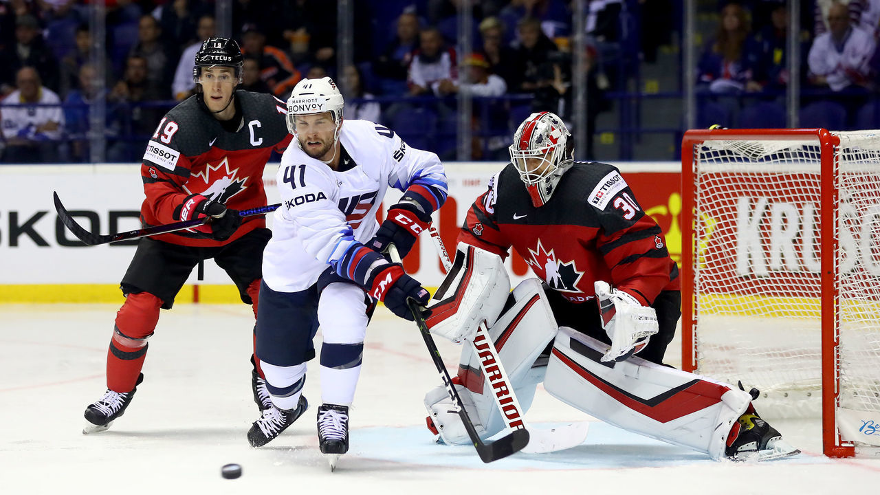 KOSICE, SLOVAKIA - MAY 21: Kyle Turris #19 of Canada challenges Luke Glendening #41 of United States during the 2019 IIHF Ice Hockey World Championship Slovakia group A game between Canada and United States at Steel Arena on May 21, 2019 in Kosice, Slovakia.