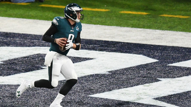 MINNEAPOLIS, MN - FEBRUARY 04: Philadelphia Eagles Quarterback Nick Foles (9) catches a pass thrown by Philadelphia Eagles Tight End Trey Burton (88) for a 2nd quarter touchdown during Super Bowl LII on February 04, 2018 at U.S. Bank Stadium in Minneapolis, MN. The Eagles defeated the Patriots 41-33.