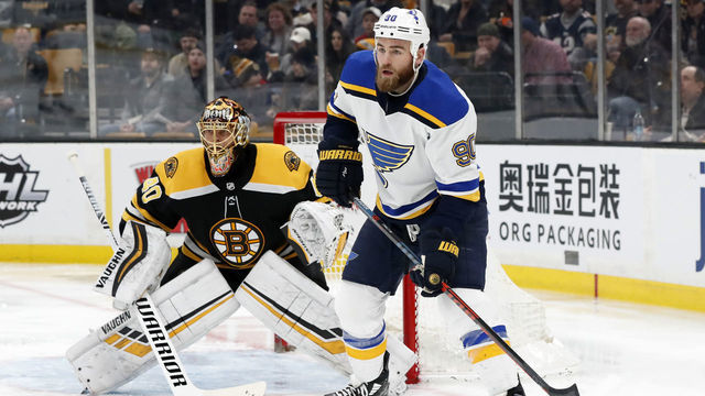 BOSTON, MA - JANUARY 17: St. Louis Blues center Ryan O'Reilly (90) sets up on the power play during a game between the Boston Bruins and the St. Louis Blues on January 17, 2019, at TD Garden in Boston, Massachusetts.