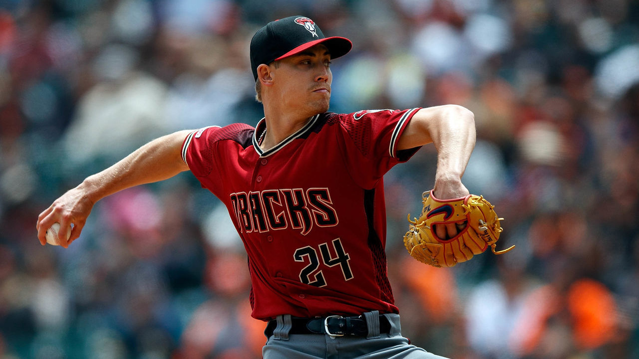 SAN FRANCISCO, CA - MAY 26: Luke Weaver #24 of the Arizona Diamondbacks pitches against the San Francisco Giants during the first inning at Oracle Park on May 26, 2019 in San Francisco, California.