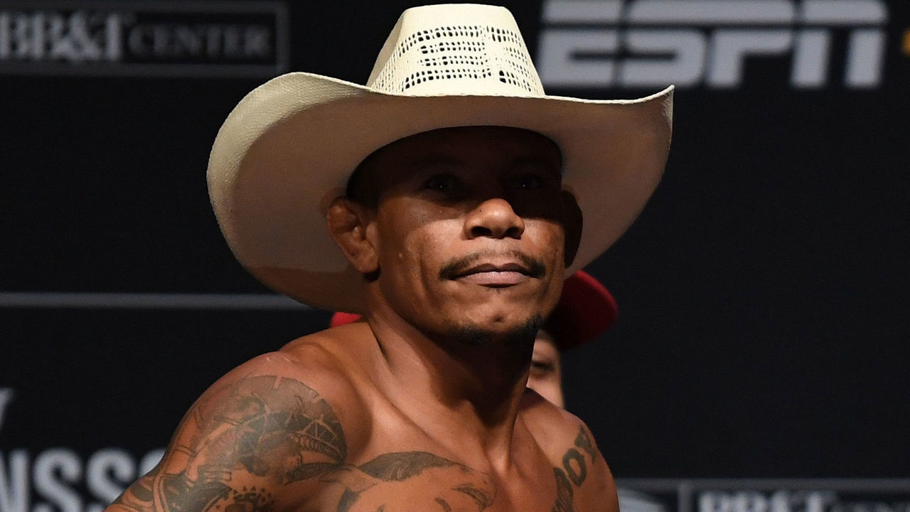 SUNRISE, FL - APRIL 26: (L-R) Alex Oliveira of Brazil and Mike Perry face off during the UFC Fight Night weigh-in at BB&T Center on April 26, 2019 in Sunrise, Florida.