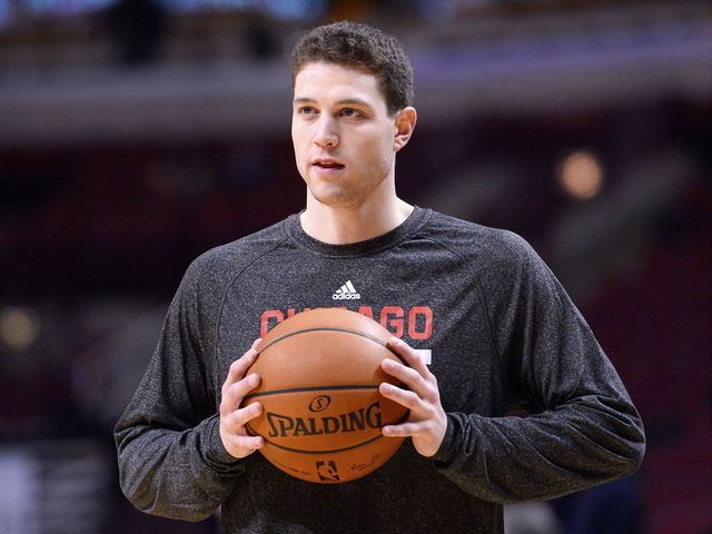 Report: Spurs finalizing deal with Jimmer Fredette