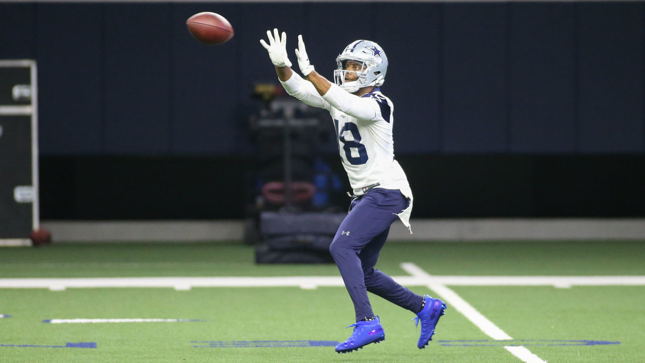 FRISCO, TX - MAY 22: Dallas Cowboys wide receiver Randall Cobb (18) makes a catch during the Dallas Cowboys OTA on May 22, 2019 at The Star in Frisco, TX.