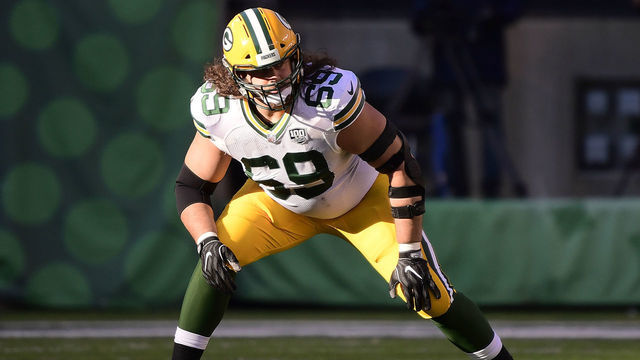 EAST RUTHERFORD, NEW JERSEY - DECEMBER 23: David Bakhtiari #69 of the Green Bay Packers lines up against the New York Jets at MetLife Stadium on December 23, 2018 in East Rutherford, New Jersey.