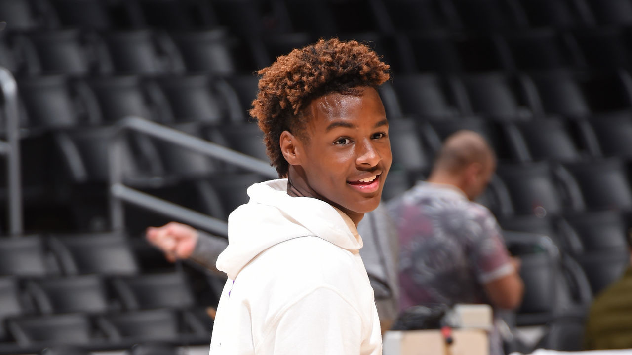 LOS ANGELES, CA - DECEMBER 28: LeBron James Jr. smiles on the court before the LA Clippers game against the Los Angeles Lakers on December 28, 2018 at STAPLES Center in Los Angeles, California. NOTE TO USER: User expressly acknowledges and agrees that, by downloading and/or using this photograph, user is consenting to the terms and conditions of the Getty Images License Agreement. Mandatory Copyright Notice: Copyright 2018 NBAE