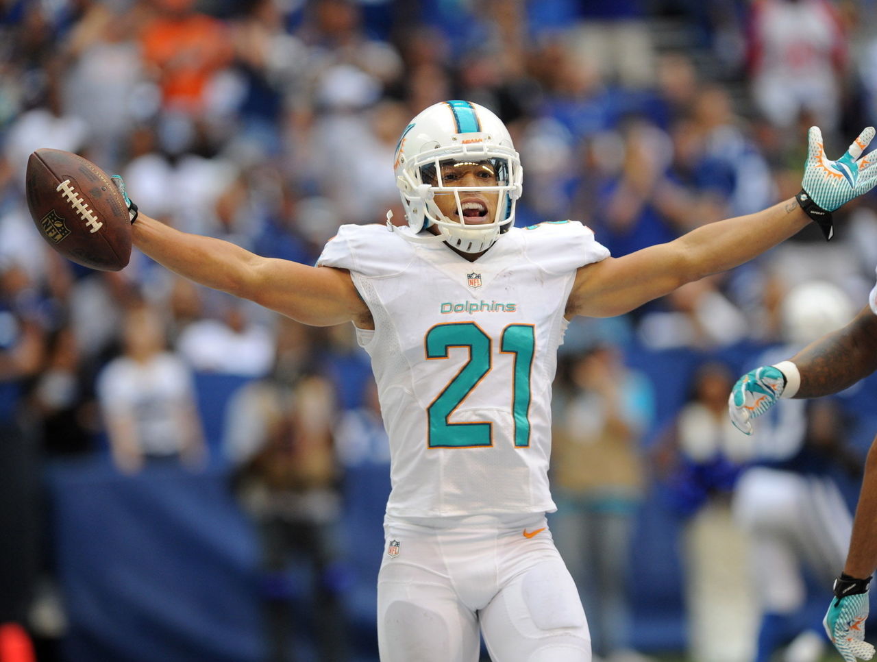 Brent Grimes re-signs with Dolphins, avoids franchise tag - Sports