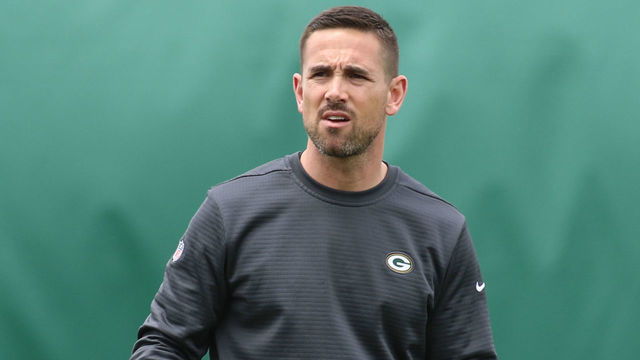 GREEN BAY, WI - MAY 29: Green Bay Packers head coach Matt LaFleur watches the offense during Green Bay Packers OTA at Clarke Hinkle Field on May 29, 2019 in Green Bay, WI.