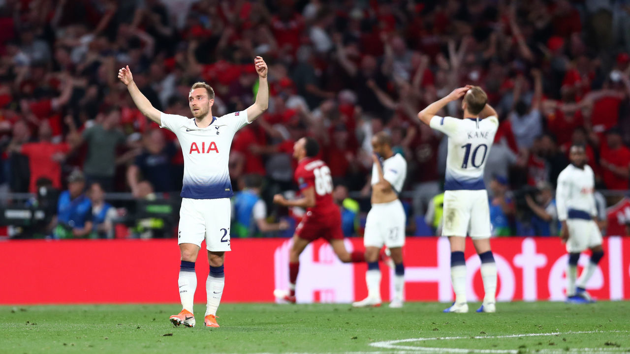 MADRID, SPAIN - JUNE 01: Christian Eriksen of Tottenham Hotspur reacts as Liverpool score their second goal during the UEFA Champions League Final between Tottenham Hotspur and Liverpool at Estadio Wanda Metropolitano on June 01, 2019 in Madrid, Spain.