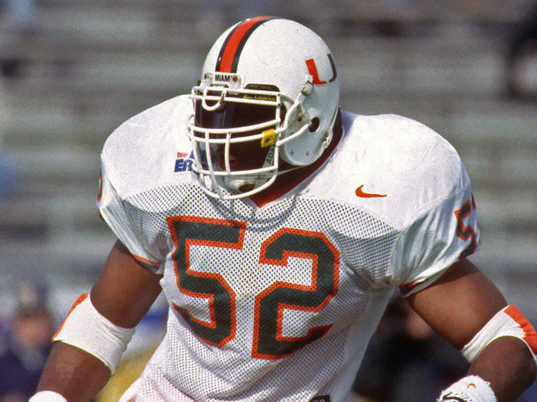 Lewis, Palmer, Peppers headline 2020 College Football HOF candidates