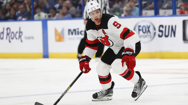 TAMPA, FL - NOVEMBER 25: New Jersey Devils left wing Taylor Hall (9) skates during the regular season NHL game between the New Jersey Devils and Tampa Bay Lightning on November 25, 2018 at Amalie Arena in Tampa, FL.