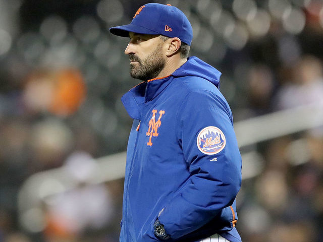 NEW YORK, NEW YORK - MAY 01: Manager Mickey Callaway #36 of the New York Mets pulls Ryan O'Rourke in the seventh inning against the Cincinnati Reds at Citi Field on May 01, 2019 in the Flushing neighborhood of the Queens borough of New York City.