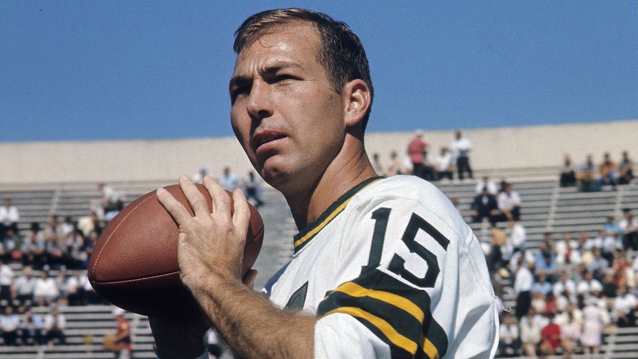 SAN FRANCISCO, CA - CIRCA 1960's: Bart Starr #15 quarterback of the Green Bay Packers is warming up before a circa 1960's NFL game at Keysar Stadium in San Francisco, California. Starr played for the Packers from 1956 -71