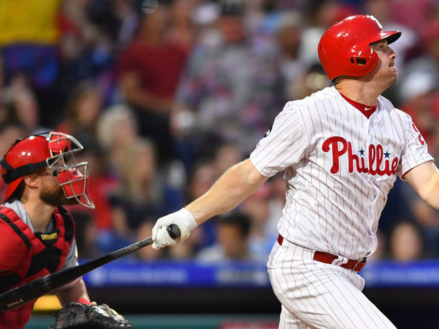 Jay Bruce homer leads Phillies over Reds