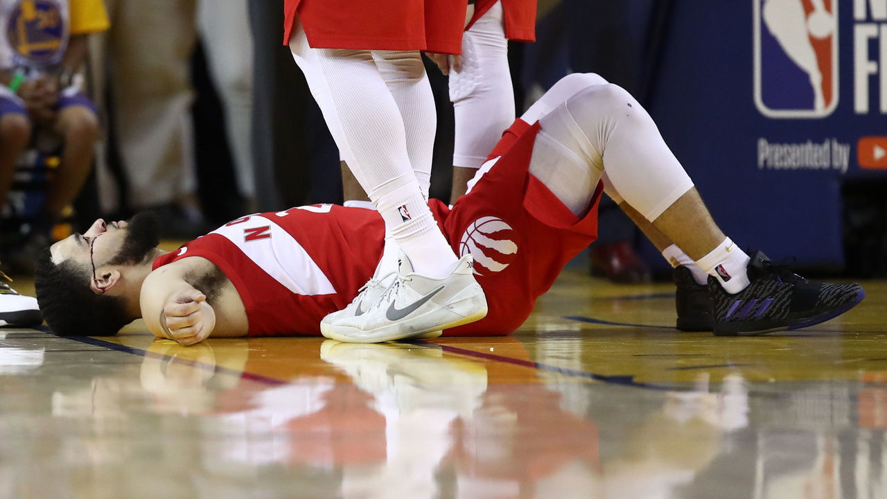 OAKLAND, CALIFORNIA - JUNE 07: Fred VanVleet #23 of the Toronto Raptors reacts after taking an elbow to the forehead against the Golden State Warriors in the second half during Game Four of the 2019 NBA Finals at ORACLE Arena on June 07, 2019 in Oakland, California.