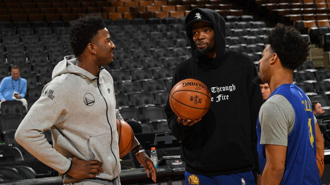 TORONTO, ON - JUNE 1: Jordan Bell #2, Quinn Cook #4 and Kevin Durant #35 of the Golden State Warriors chats during practice and media availability as part of the 2019 NBA Finals on June 1, 2019 at Scotiabank Arena in Toronto, Ontario, Canada. Mandatory Copyright Notice: Copyright 2019 NBAE