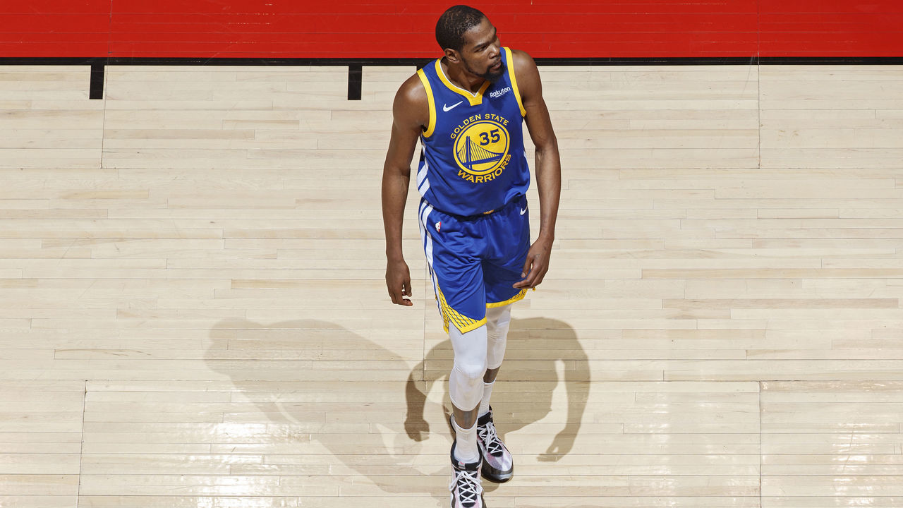 TORONTO, CANADA - JUNE 10: Kevin Durant #35 of the Golden State Warriors walks on the court against the Toronto Raptors during Game Five of the NBA Finals on June 10, 2019 at Scotiabank Arena in Toronto, Ontario, Canada. NOTE TO USER: User expressly acknowledges and agrees that, by downloading and/or using this photograph, user is consenting to the terms and conditions of the Getty Images License Agreement. Mandatory Copyright Notice: Copyright 2019 NBAE