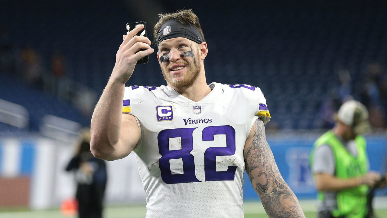 Minnesota Vikings tight end Kyle Rudolph (82) walks of the field after an NFL football game between the Minnesota Vikings and the Detroit Lions in Detroit, Michigan USA, on Sunday, December 23, 2018.