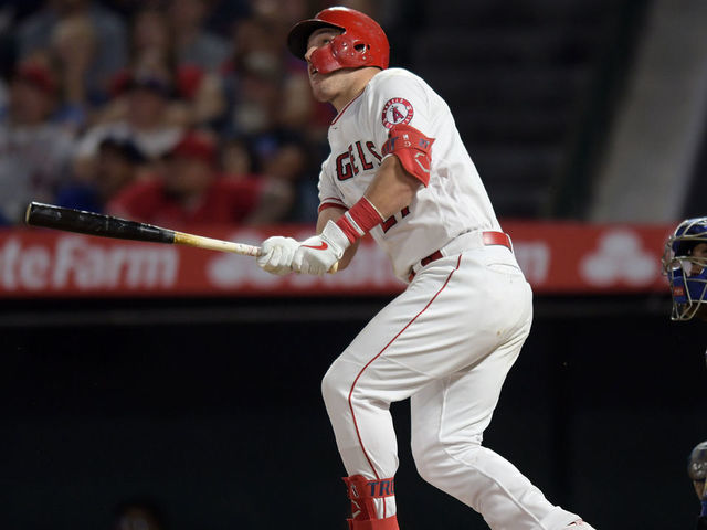 Mike Trout hits tying home run, and Los Angeles Angels rally to