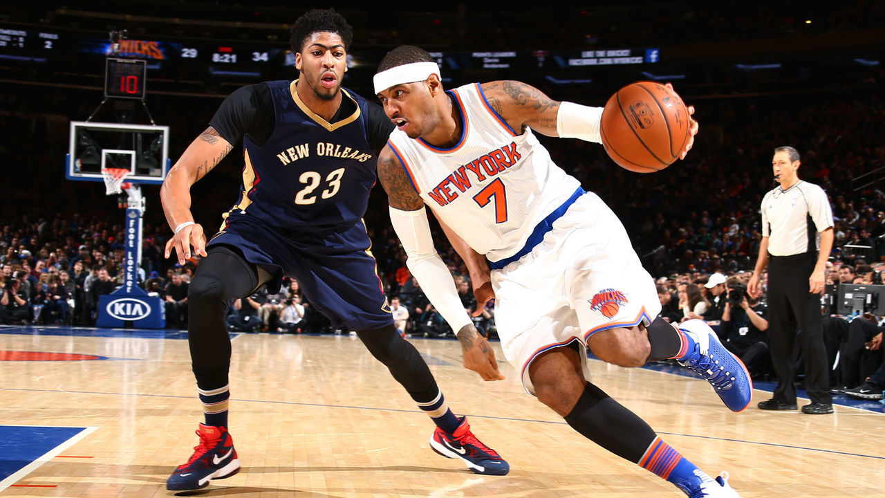 NEW YORK, NY - NOVEMBER 15: Carmelo Anthony #7 of the New York Knicks drives to the basket against Anthony Davis #23 of the New Orleans Pelicans during the game on November 15, 2015 at Madison Square Garden in New York, New York. Mandatory Copyright Notice: Copyright 2015 NBAE