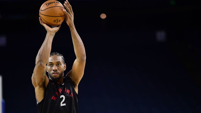 OAKLAND, CA - JUNE 12: Kawhi Leonard of the Toronto Raptors shoots during Practice and media availability as part of the 2019 NBA Finals on June 12, 2019 at ORACLE Arena in Oakland, California. Mandatory Copyright Notice: Copyright 2019 NBAE