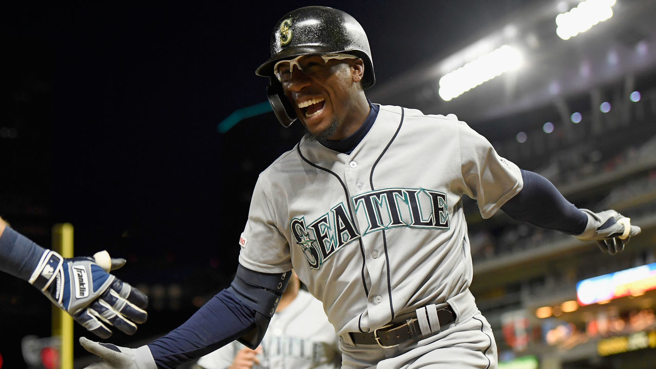 MINNEAPOLIS, MN - JUNE 12: Shed Long #39 of the Seattle Mariners celebrates hitting a three-run home run against the Minnesota Twins during the eighth inning of the game on June 12, 2019 at Target Field in Minneapolis, Minnesota. The Mariners defeated the Twins 9-6 in ten innings.