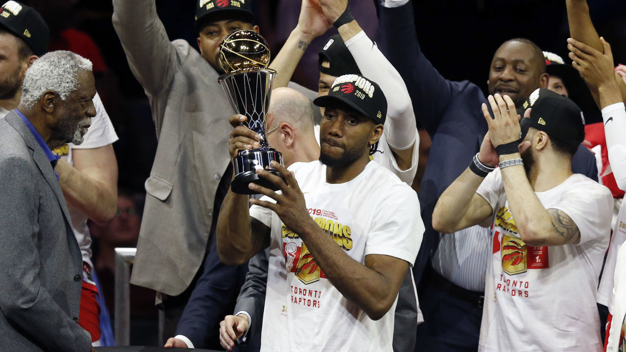 OAKLAND, CALIFORNIA - JUNE 13: Kawhi Leonard #2 of the Toronto Raptors is awarded the MVP after his team defeated the Golden State Warriors to win Game Six of the 2019 NBA Finals at ORACLE Arena on June 13, 2019 in Oakland, California.