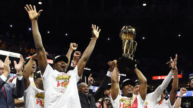 OAKLAND, CA - JUNE 13: Kyle Lowry #7 of the Toronto Raptors holds up the Larry O'Brien Championship Trophy after Game Six of the NBA Finals against the Golden State Warriors on June 13, 2019 at ORACLE Arena in Oakland, California. NOTE TO USER: User expressly acknowledges and agrees that, by downloading and/or using this photograph, user is consenting to the terms and conditions of Getty Images License Agreement. Mandatory Copyright Notice: Copyright 2019 NBAE