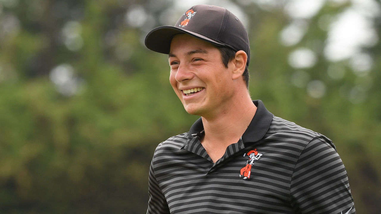 PEBBLE BEACH, CALIFORNIA - JUNE 13: Amateur Viktor Hovland of Norway smiles during the first round of the 2019 U.S. Open at Pebble Beach Golf Links on June 13, 2019 in Pebble Beach, California.