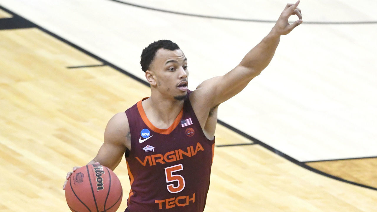 WASHINGTON, DC - MARCH 29: Justin Robinson #5 of the Virginia Tech Hokies dribbles up court during the East Regional game of the 2019 NCAA Men's Basketball Tournament against the Duke Blue Devils at Capital One Arena on March 29, 2019 in Washington, DC.