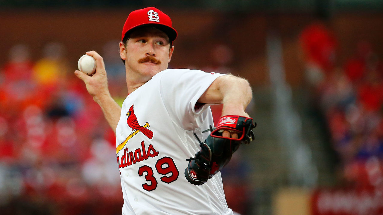 ST LOUIS, MO - JUNE 17: Miles Mikolas #39 of the St. Louis Cardinals delivers a pitch against the Miami Marlins in the first inning at Busch Stadium on June 17, 2019 in St Louis, Missouri.